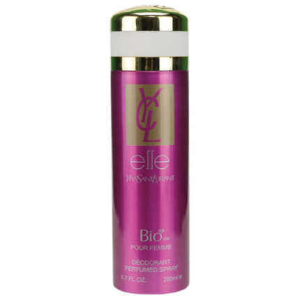 اسپری زنانه بیو استار مدل Elle با رایحه گرم و تلخ. ترکیبی جسورانه از فلفل صورتی، گلهای سفید و نتهای چوبی، مناسب برای شبهای سرد سال.